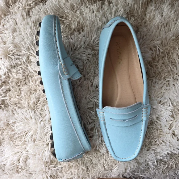 Artisure Light Blue Leather Penny Loafers Size 9.5 - Picture 3 of 7